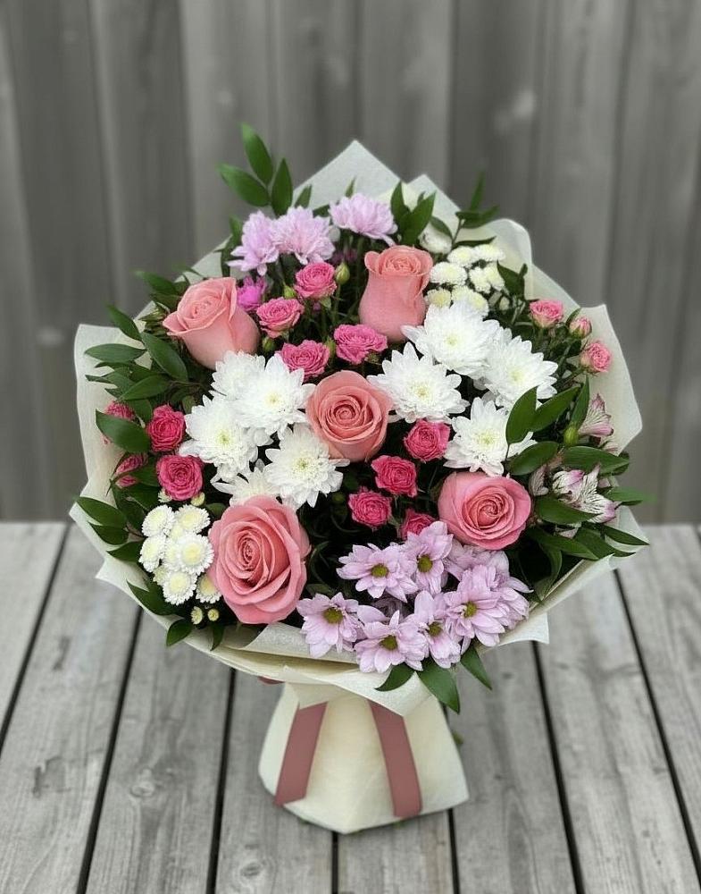 Букет цветов из: Альстромерии, Гвоздики, Розы и Хризантемы в Мошенское
