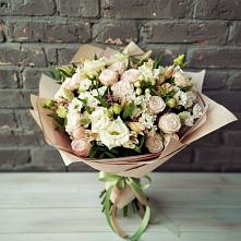 Букет цветов из:  Альстромерии, Розы и Хризантемы в Мошенское