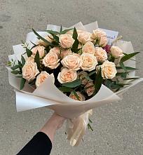 Букет Кремовые розы Латте в Мошенское