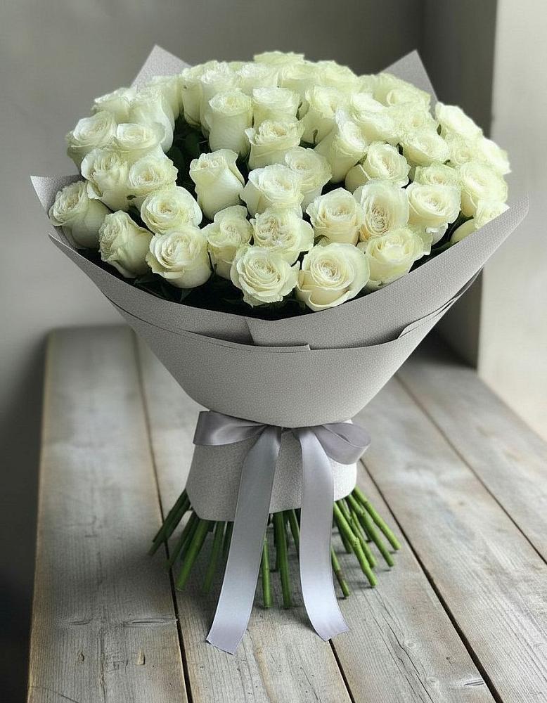 Букет 35 Белых роз в Мошенское