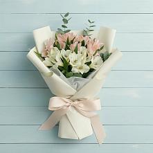 Букет цветов из:  Альстромерии в Мошенское