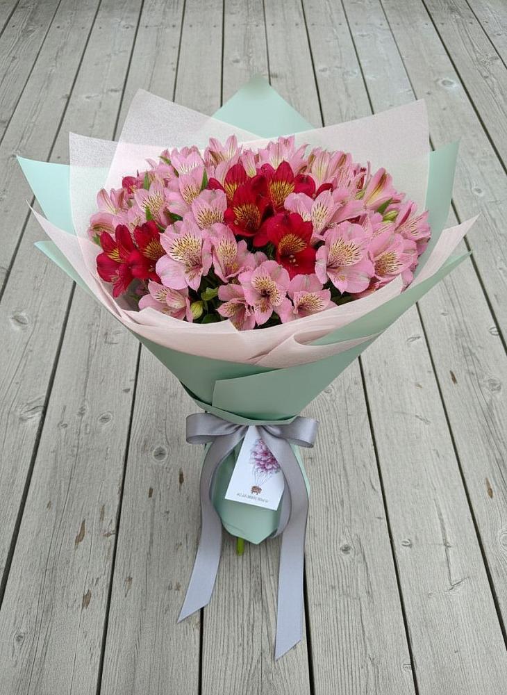 Букет цветов из: Альстромерии в Мошенское
