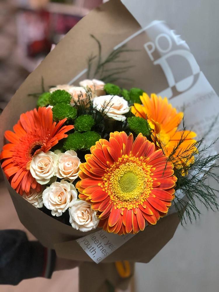 Букет цветов из: Герберы, Хризантемы и Розы в Мошенское